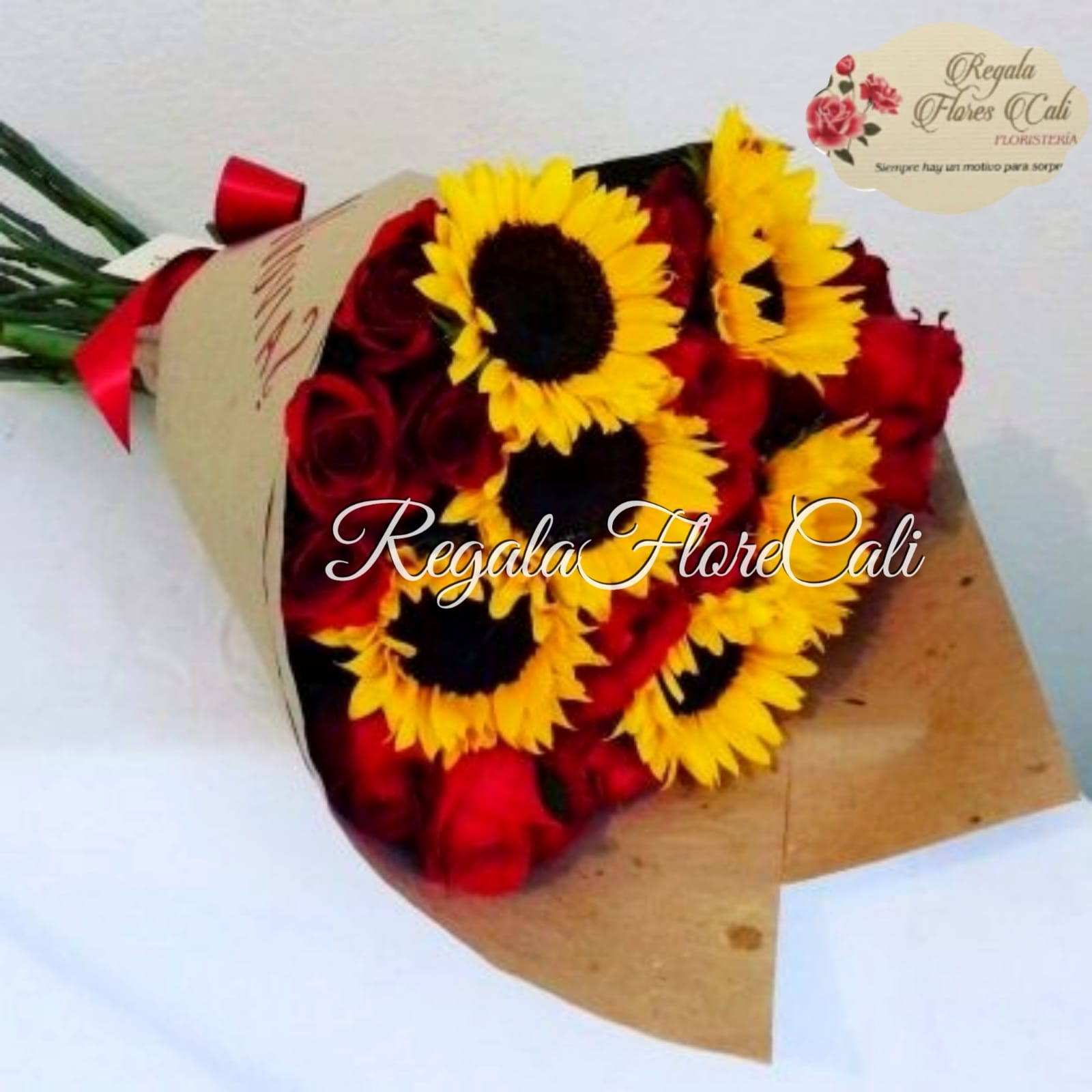 Bouquet Girasoles y Rosas - Regala Flores Cali